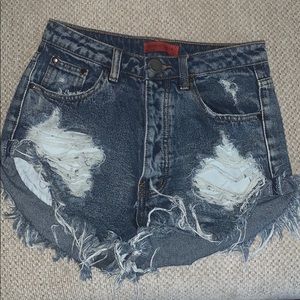 Signature 8 denim hi waisted shorts